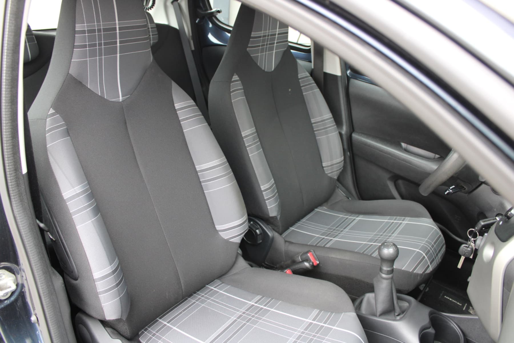 Peugeot PEUGEOT 108, foto 16 van 17