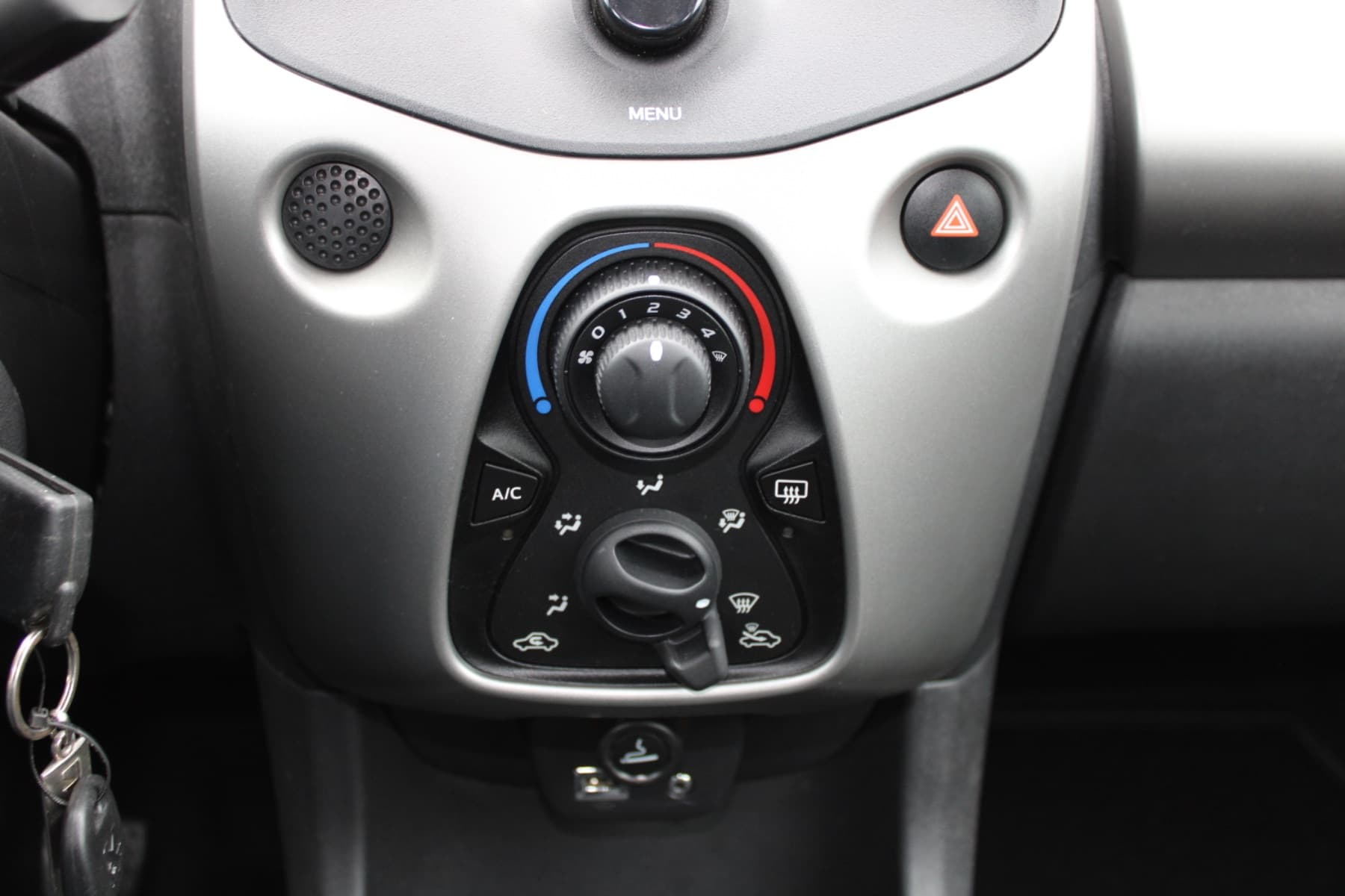 Peugeot PEUGEOT 108, foto 17 van 17