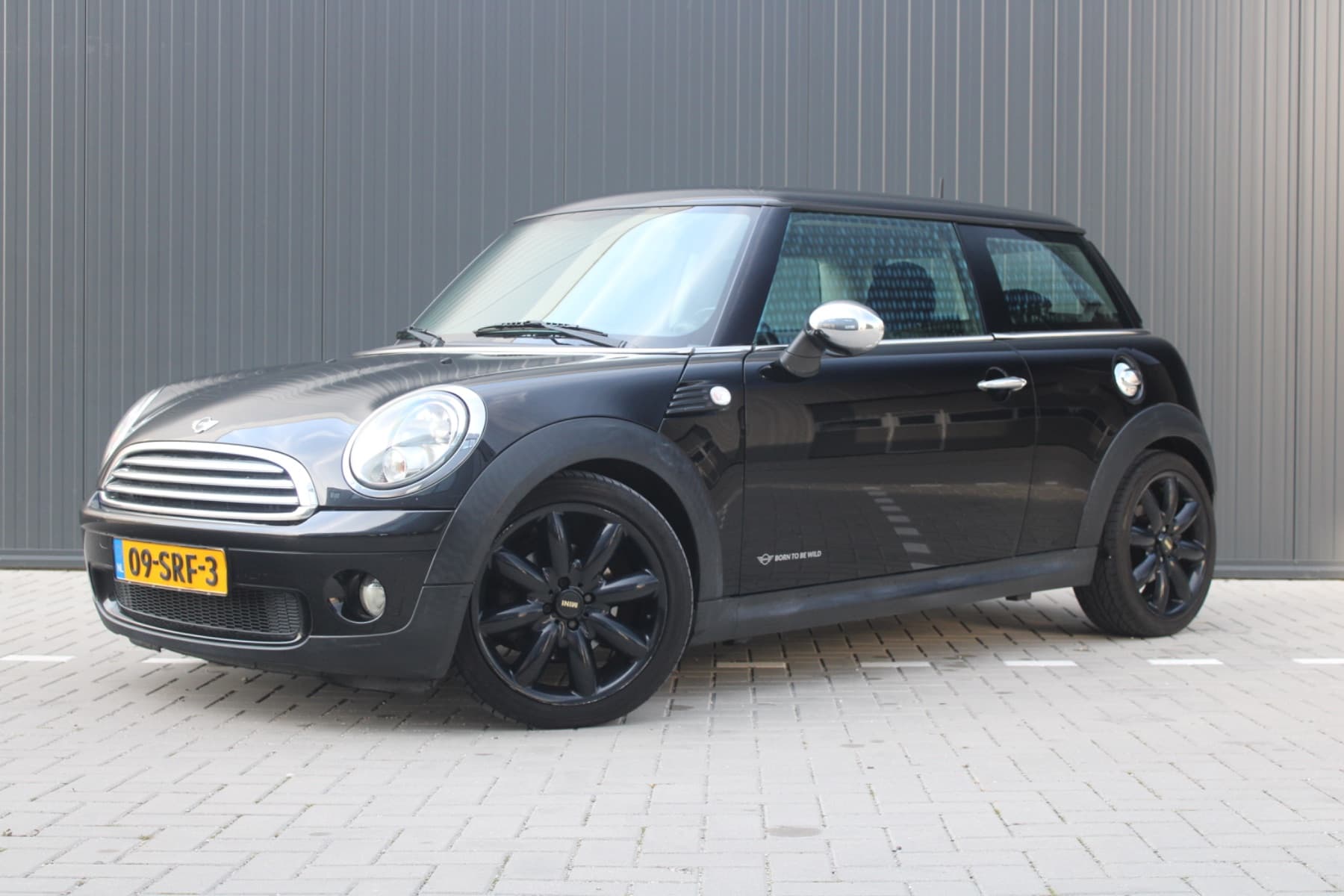 Mini ONE, foto 1 van 19