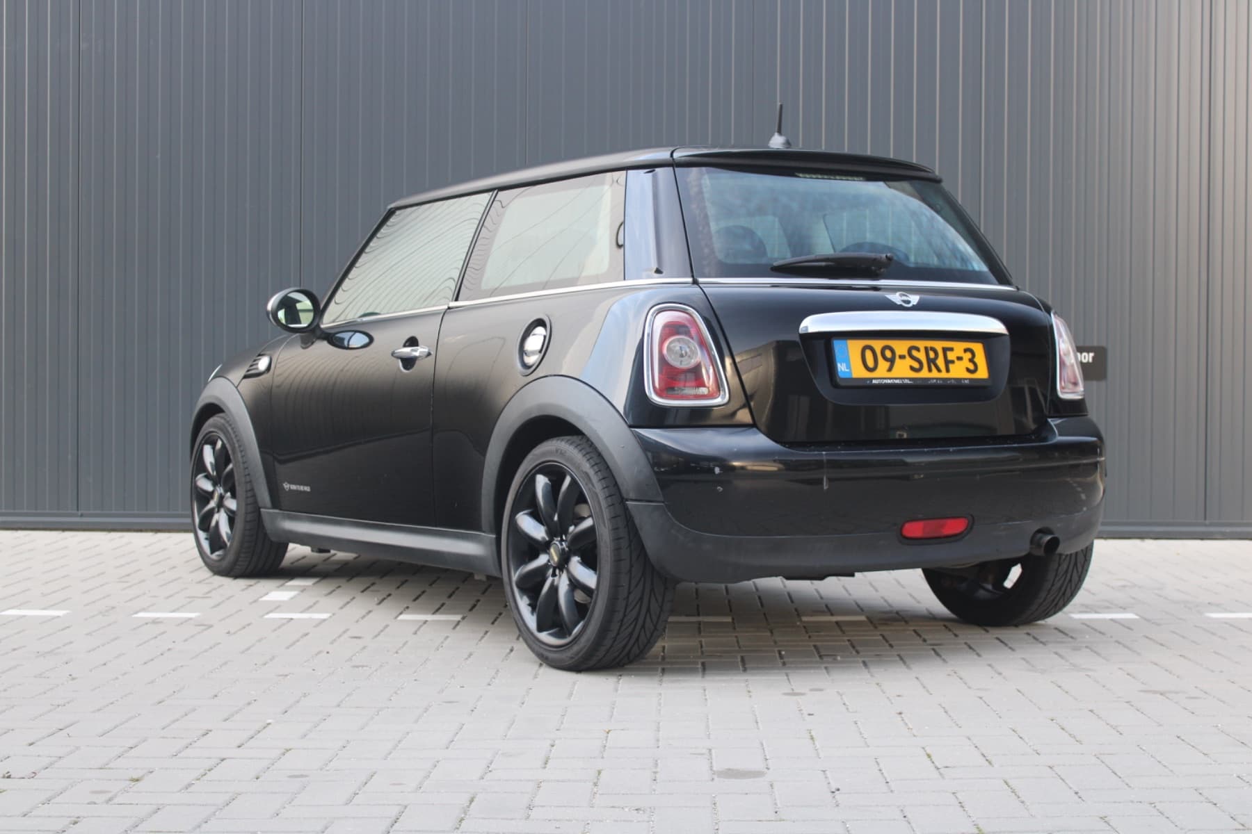 Mini ONE, foto 6 van 19