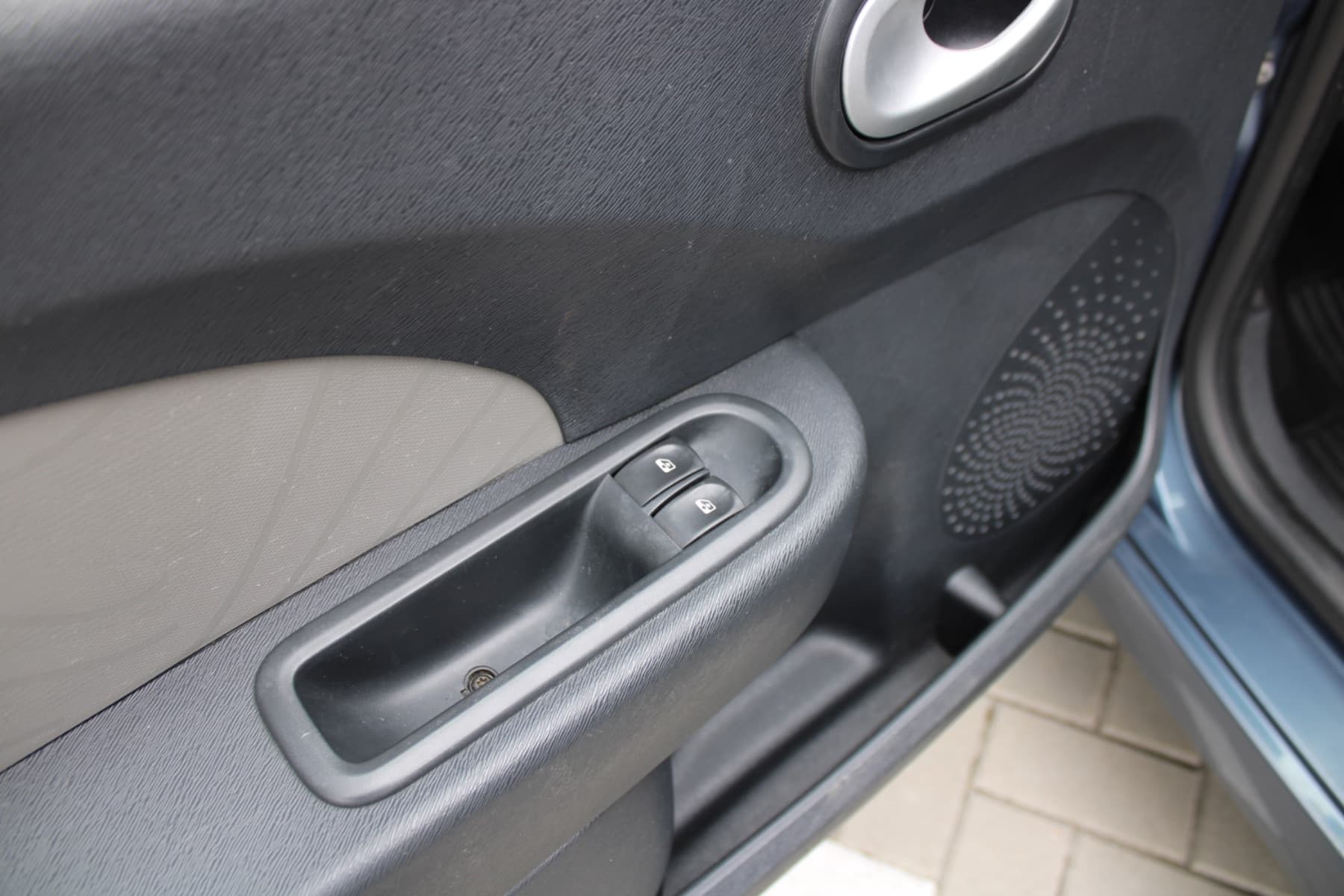 Renault TWINGO, foto 16 van 20