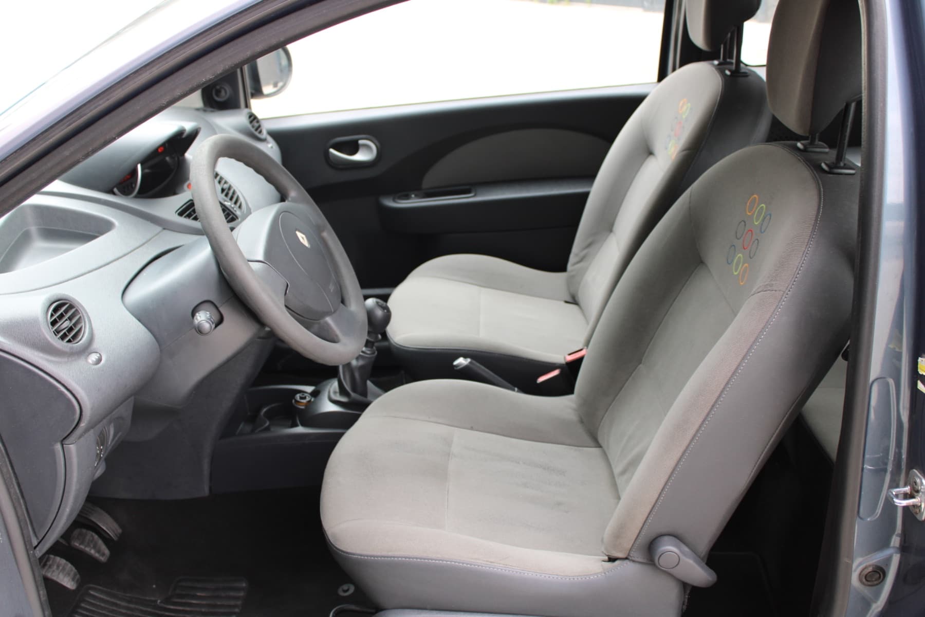 Renault TWINGO, foto 9 van 20