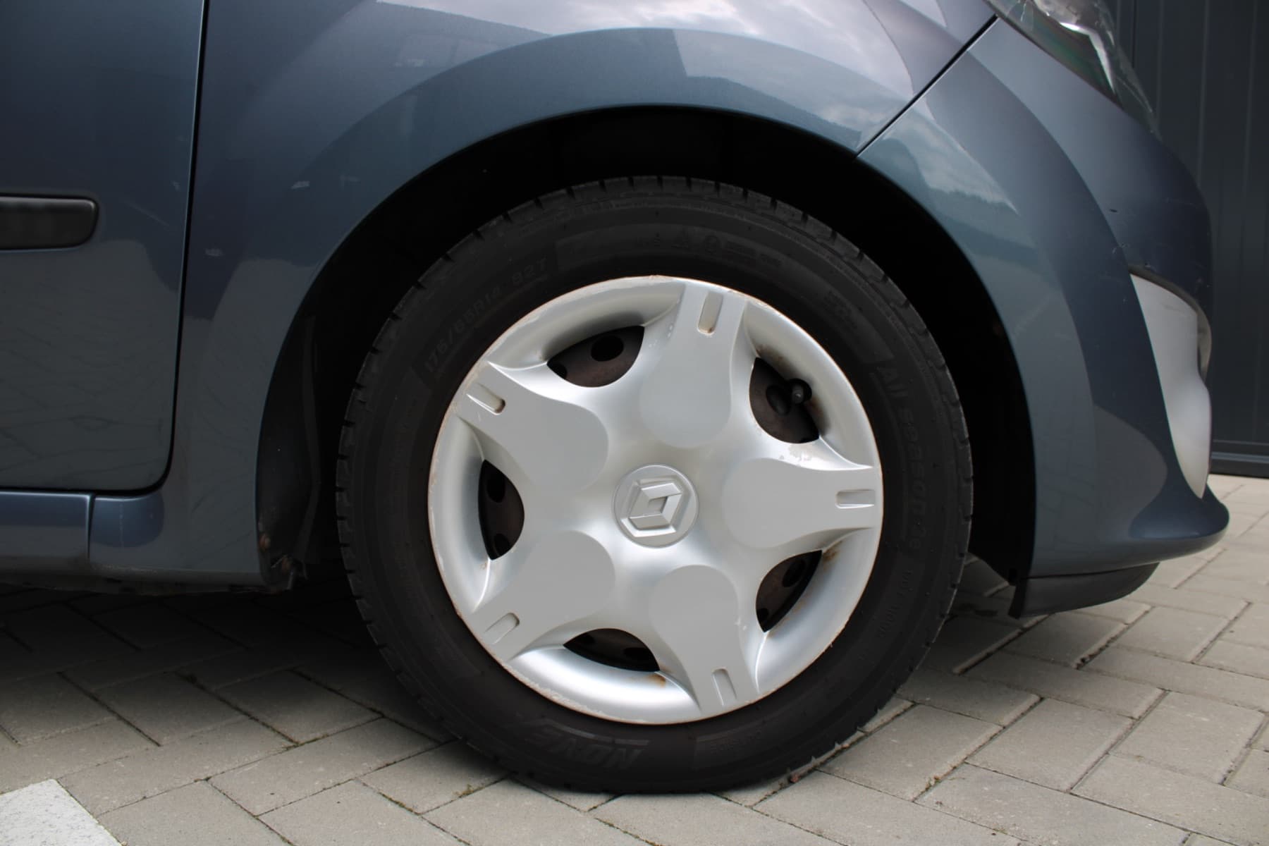 Renault TWINGO, foto 13 van 20
