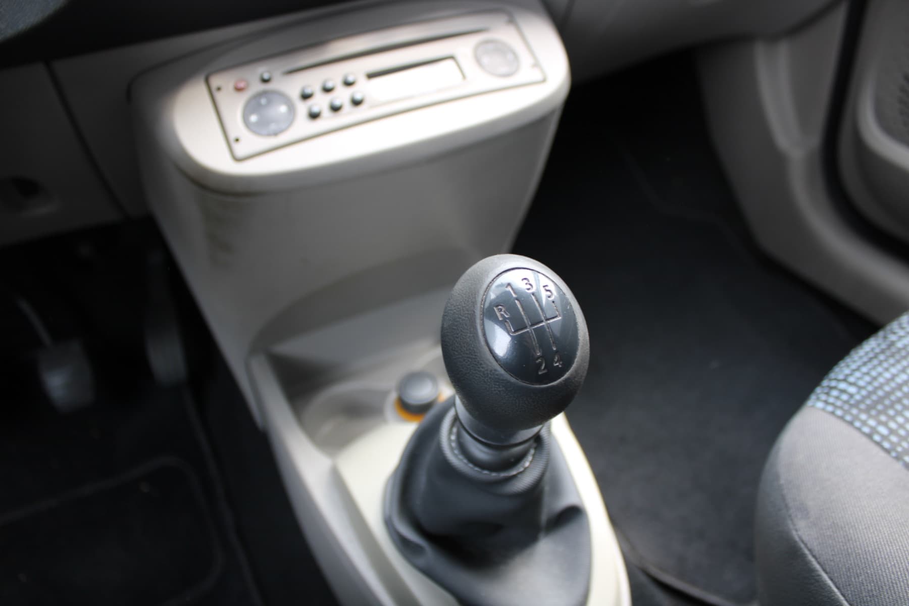 Renault TWINGO, foto 15 van 18