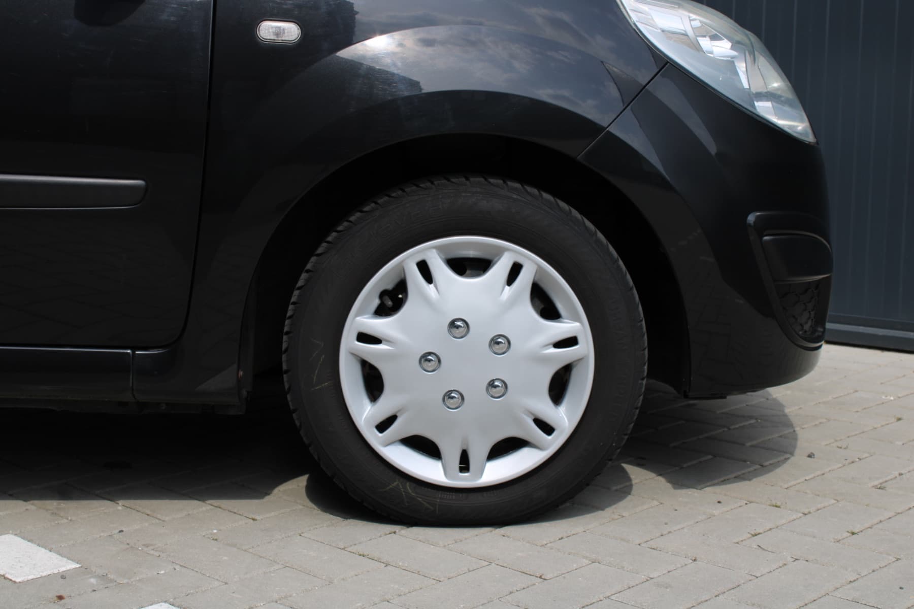 Renault TWINGO, foto 13 van 18
