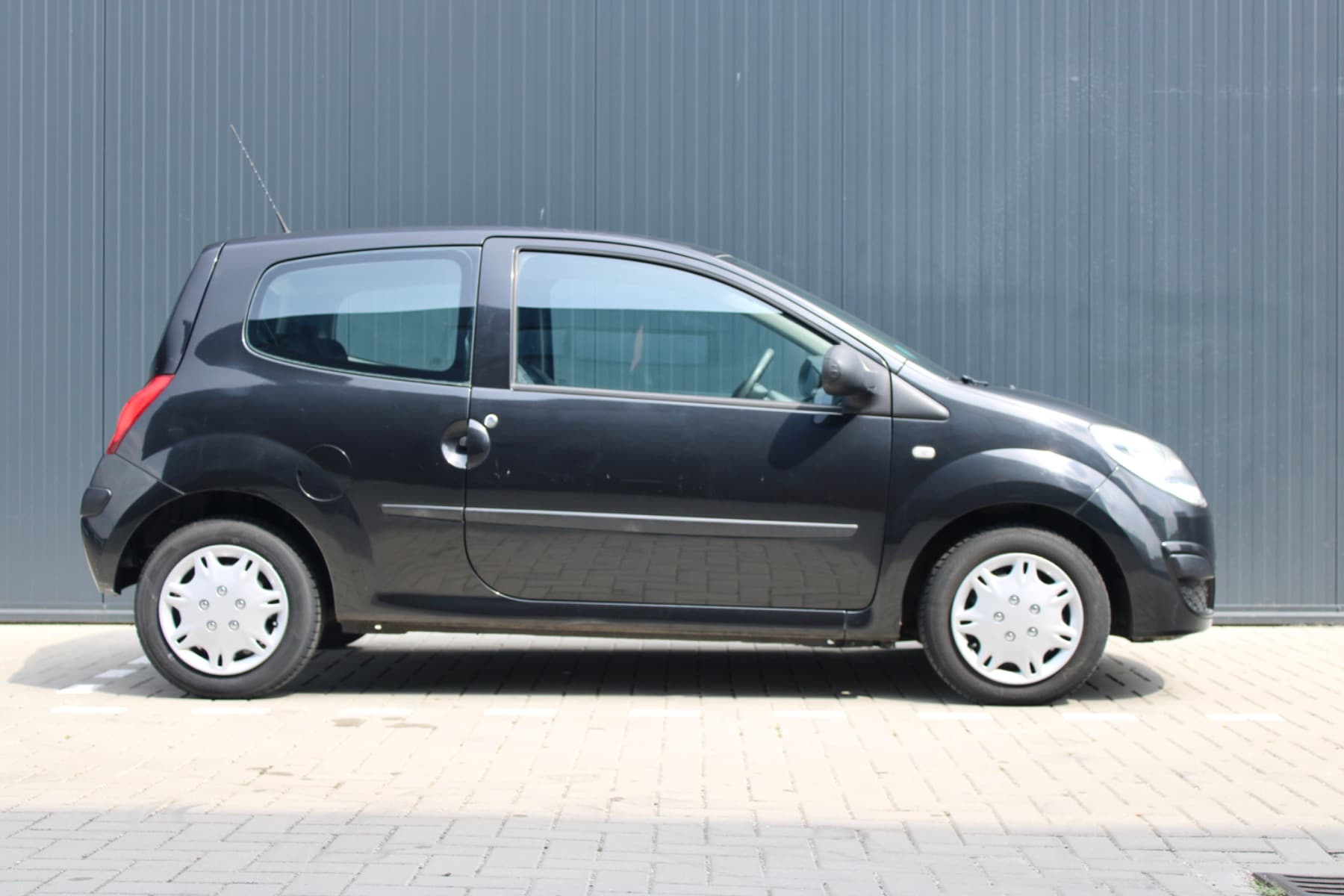 Renault TWINGO, foto 3 van 18